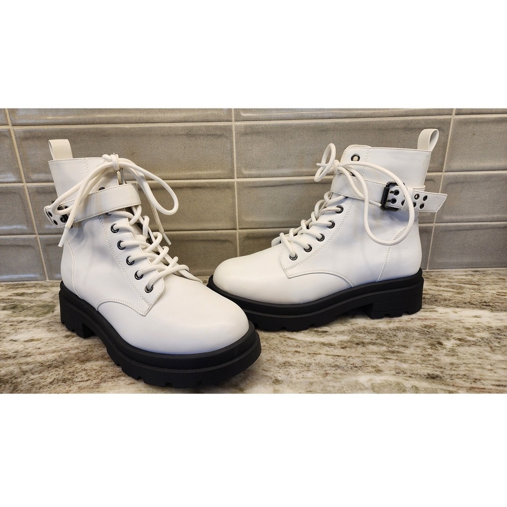 Combat Boots Women Size 9 White Platform Lug Sole Buckle Side Zip